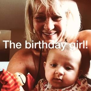 Meet your Posher, Deborah